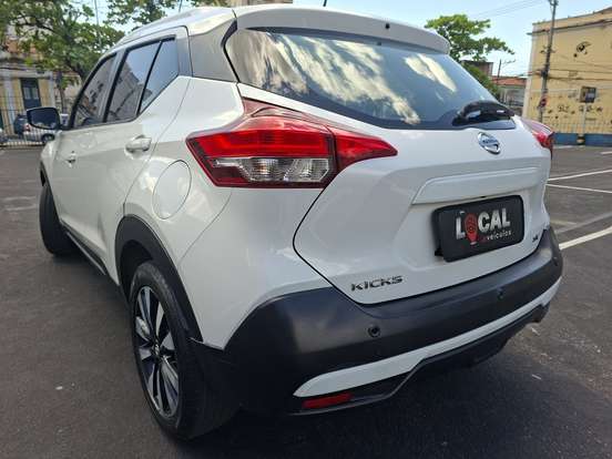NISSAN-KICKS-2019