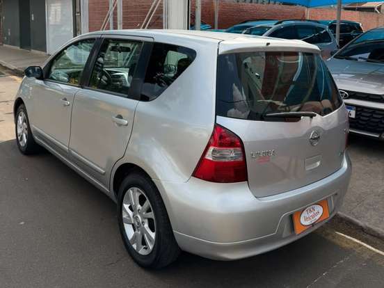 NISSAN-LIVINA-1.6 S 16V FLEX 4P MANUAL NISSAN-LIVINA-2012