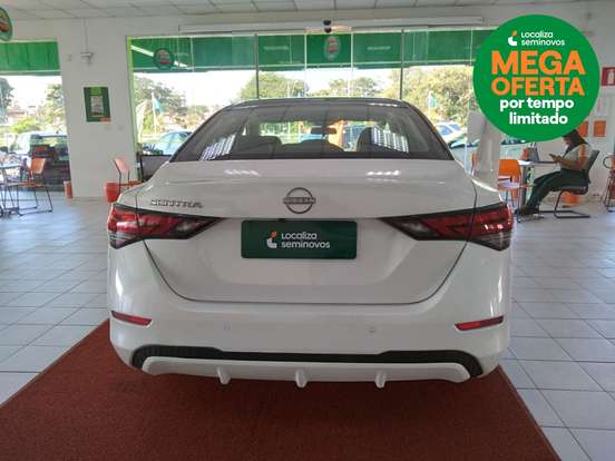 NISSAN-SENTRA-2024