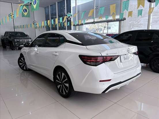 NISSAN-SENTRA-2024