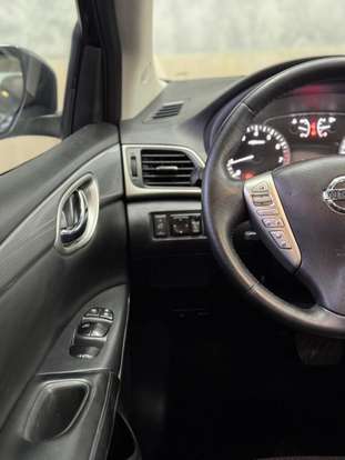 NISSAN-SENTRA-2014