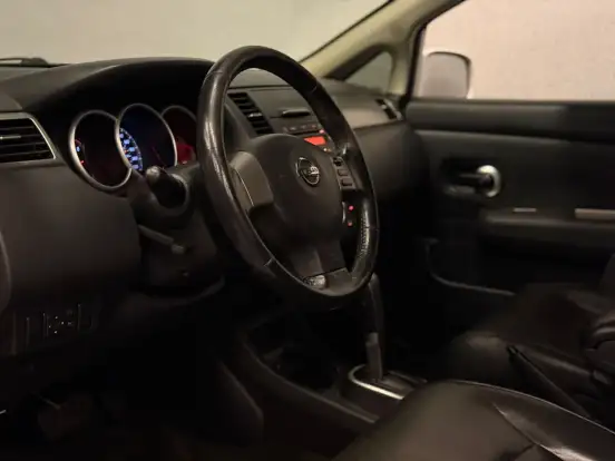 NISSAN-TIIDA-1.8 SL 16V FLEX 4P AUTOMÁTICO NISSAN-TIIDA-2012
