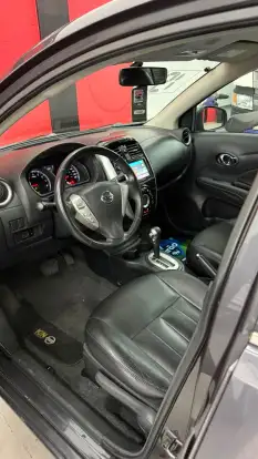 NISSAN-VERSA-2018