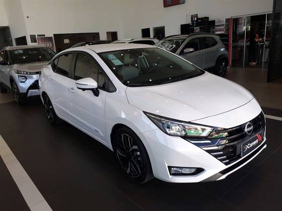 NISSAN VERSA 1.6 16V FLEX EXCLUSIVE XTRONIC