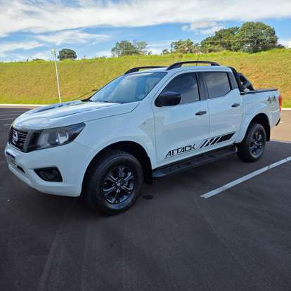 NISSAN-FRONTIER-2021