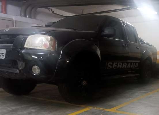 NISSAN-FRONTIER-2005