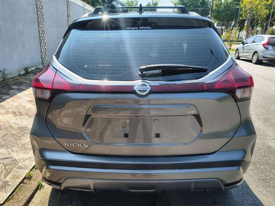 NISSAN-KICKS-2022