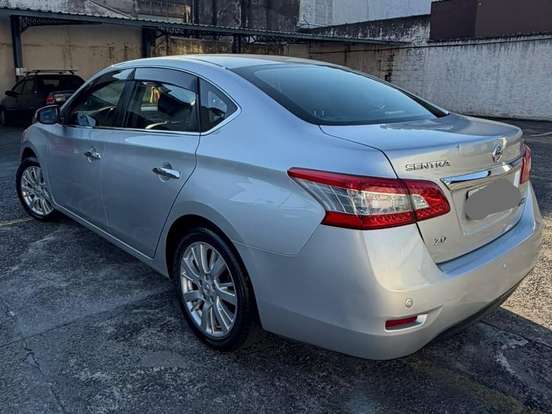 NISSAN-SENTRA-2.0 SL 16V FLEX 4P AUTOMÁTICO NISSAN-SENTRA-2014