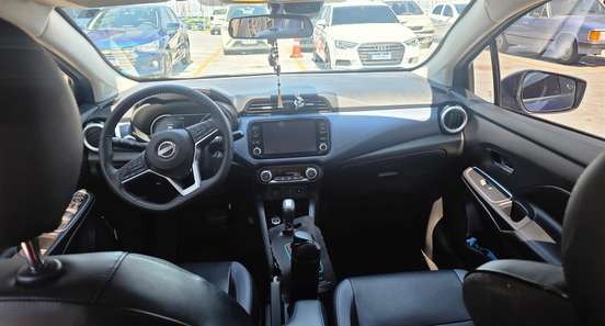 NISSAN-VERSA-2023