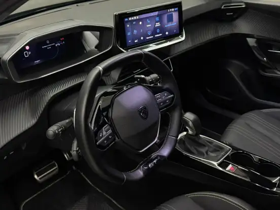 PEUGEOT-2008-2024