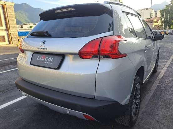 PEUGEOT-2008-2017
