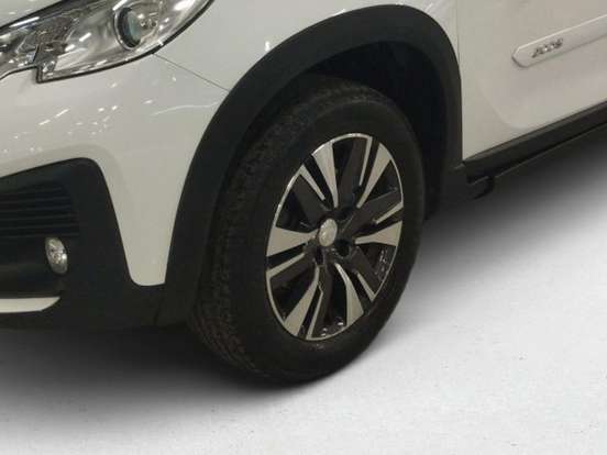 PEUGEOT-2008-2022