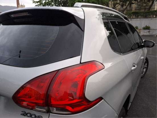 PEUGEOT-2008-2016