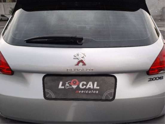 PEUGEOT-2008-2016