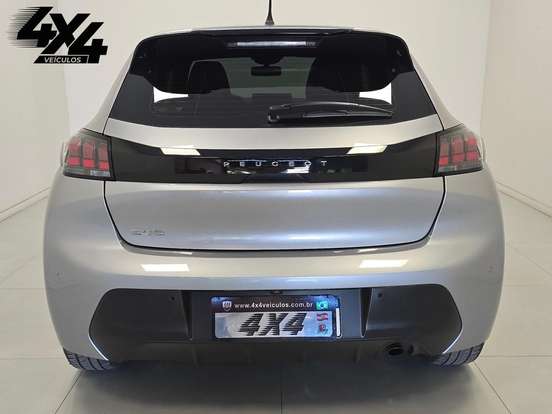 PEUGEOT-208-2023
