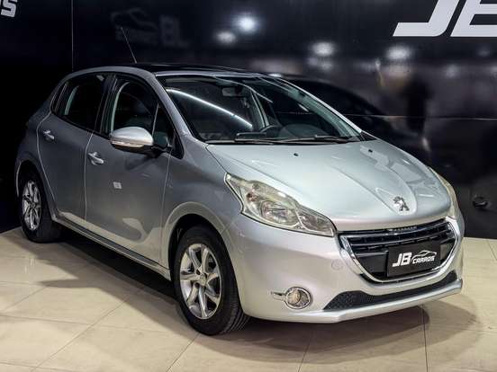 PEUGEOT-208-2013