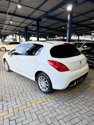 PEUGEOT-308-2013