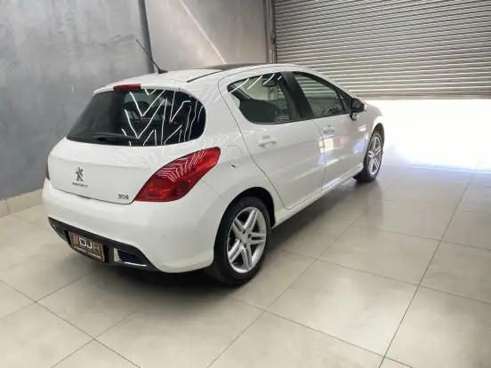 PEUGEOT-308-2013