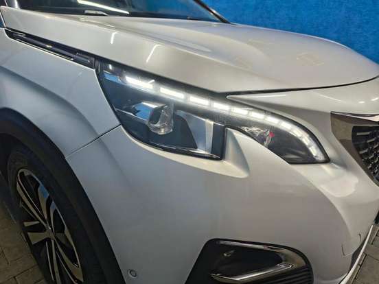PEUGEOT-5008-1.6 GRIFFE PACK THP 16V GASOLINA 4P AUTOMÁTICO PEUGEOT-5008-2018
