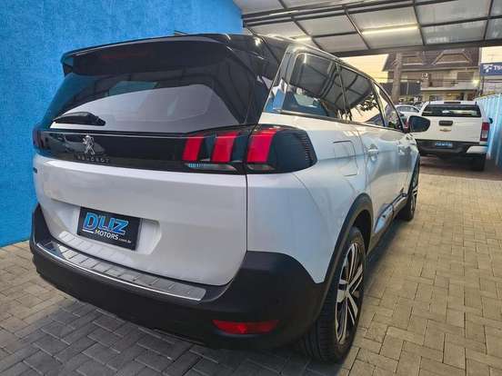 PEUGEOT-5008-1.6 GRIFFE PACK THP 16V GASOLINA 4P AUTOMÁTICO PEUGEOT-5008-2018