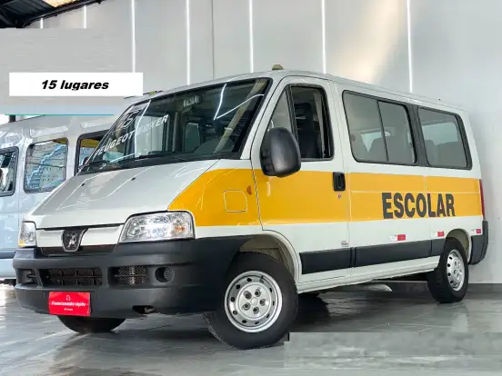 PEUGEOT-BOXER-2.3 HDI 330 16 LUGARES 16V TURBO DIESEL INTERCOOLER 4P MANUAL PEUGEOT-BOXER-2015