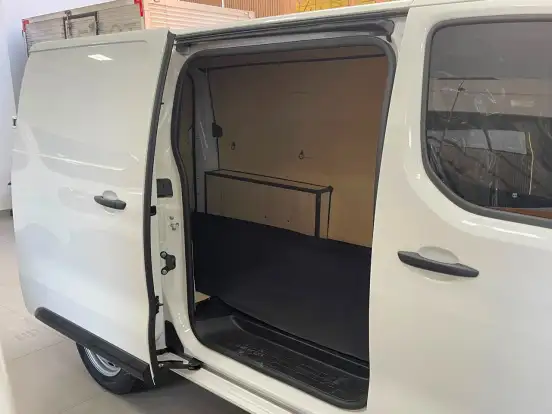 PEUGEOT-EXPERT-2.2 TURBO DIESEL CARGO MANUAL PEUGEOT-EXPERT-2025