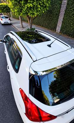 PEUGEOT-2008-2015