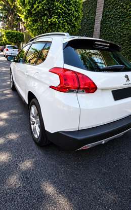 PEUGEOT-2008-1.6 16V FLEX ALLURE 4P AUTOMÁTICO PEUGEOT-2008-2015