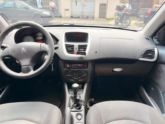 PEUGEOT-207-1.4 XR 8V FLEX 4P MANUAL PEUGEOT-207-2012