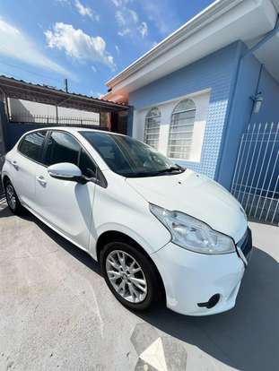 PEUGEOT-208-2014