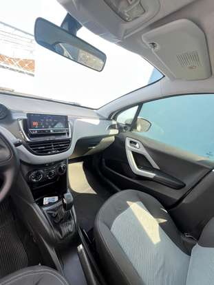 PEUGEOT-208-2014