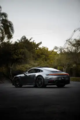 PORSCHE-911-2025