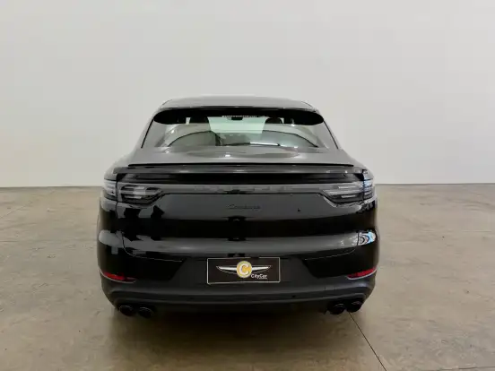 PORSCHE-CAYENNE-2022