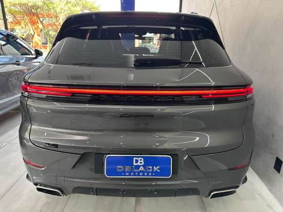 PORSCHE-CAYENNE-2024