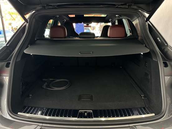 PORSCHE-CAYENNE-2024