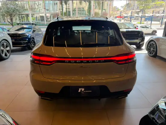 PORSCHE-MACAN-2.0 16V GASOLINA 4P AUTOMÁTICO PORSCHE-MACAN-2021