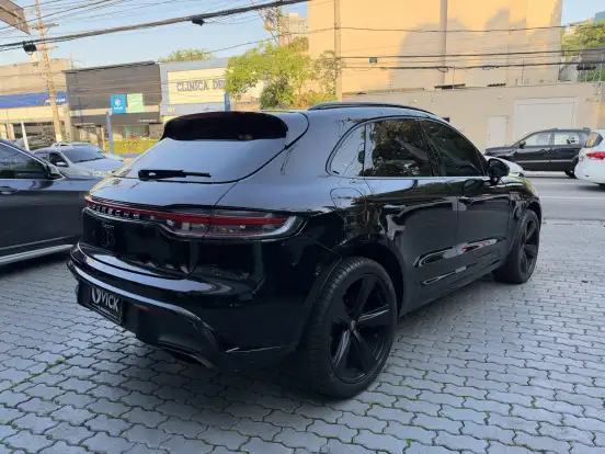 PORSCHE-MACAN-2022