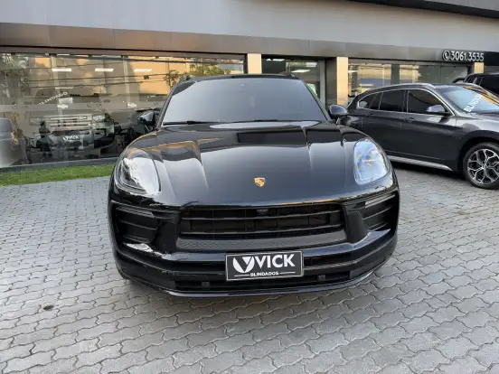 PORSCHE-MACAN-2022