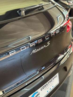 PORSCHE-MACAN-2014