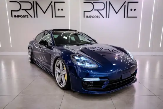 PORSCHE-PANAMERA-2023