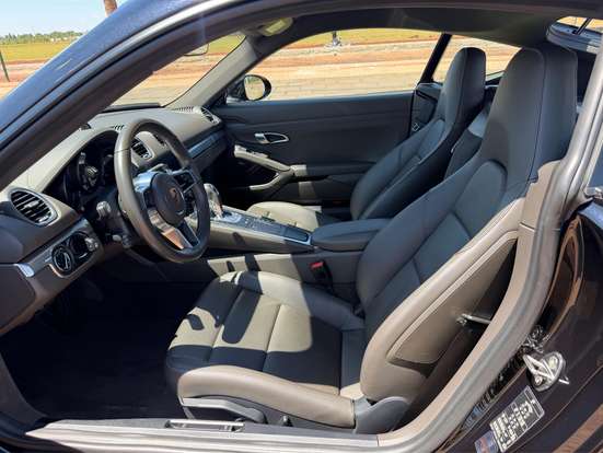 PORSCHE-718-2019