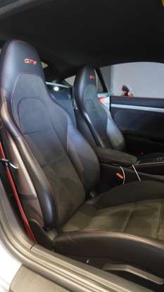 PORSCHE-718-2021