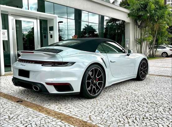 PORSCHE-911-2023