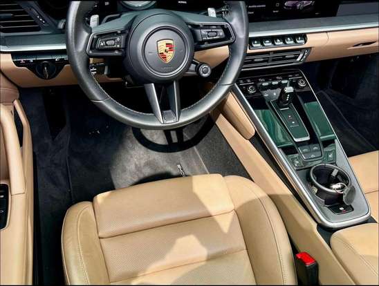 PORSCHE-911-2023
