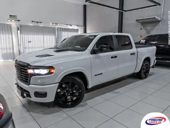 RAM-1500-3.0 HURRICANE 6 BITURBO GASOLINA LARAMIE NIGHT EDITION CD 4X4 AUTOMÁTICO RAM-1500-2024