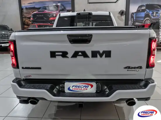 RAM-1500-3.0 HURRICANE 6 BITURBO GASOLINA LARAMIE NIGHT EDITION CD 4X4 AUTOMÁTICO RAM-1500-2024
