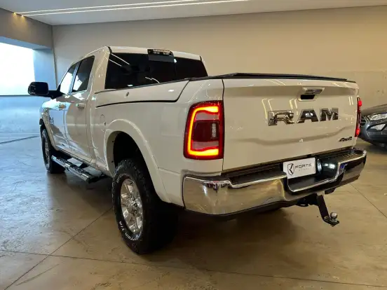 RAM-2500-6.7 I6 TURBO DIESEL LARAMIE CD 4X4 AUTOMÁTICO RAM-2500-2020