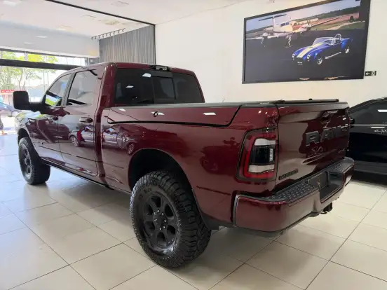 RAM-2500-6.7 I6 TURBO DIESEL LARAMIE CD 4X4 AUTOMÁTICO RAM-2500-2023