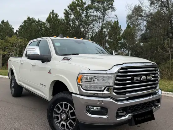 RAM-3500-6.7 I6 TURBO DIESEL LIMITED LONGHORN CD 4X4 AUTOMÁTICO RAM-3500-2023