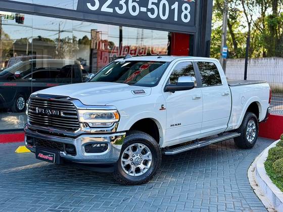 RAM 3500 6.7 I6 TURBO DIESEL LARAMIE CD 4X4 AUTOMÁTICO